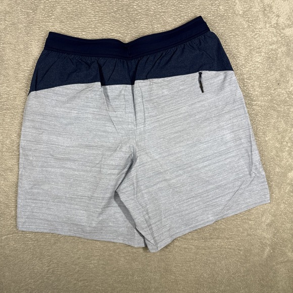 Under Armour Storm UPF 40 Blue Shorts Men's Size Large New - Picture 2 of 7